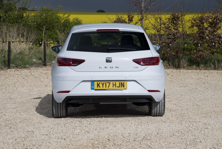  Seat Leon 2017 года  (UK) (фото 5 из 31)